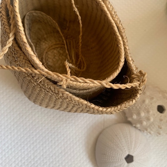 Sweet Cross body Small Handwoven Bag/ Purse Plus Two Smaller A Set Storage Cute - Picture 8 of 11